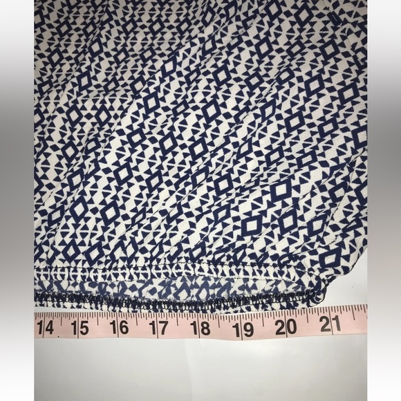 Torrid 5 blue blouse Oversized pullover boho beach Tunic cold shoulder geometric - Picture 9 of 9